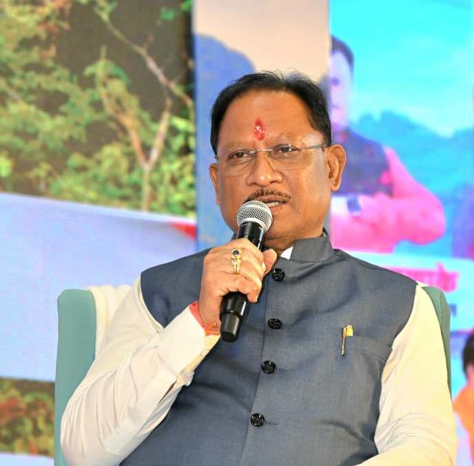 प्रदेश में नक्सलवाद समाप्त कर गढ़ेंगे विकास की राह : मुख्यमंत्री विष्णुदेव साय