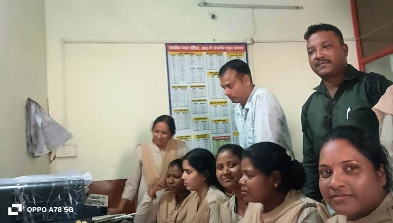 डिजिटल पुलिसिंग में महिला शक्ति की एंट्री : सरगुजा की महिला आरक्षकों को दिया गया हाईटेक प्रशिक्षण, अब थानों में करेंगी सभी ऑनलाइन एंट्री, सीसीटीएनएस व ऑनलाइन पोर्टल संचालन हेतु सरगुजा में महिला आरक्षकों को मिला व्यवहारिक प्रशिक्षण, बढ़ेगी कार्यकुशलता और पारदर्शिता.