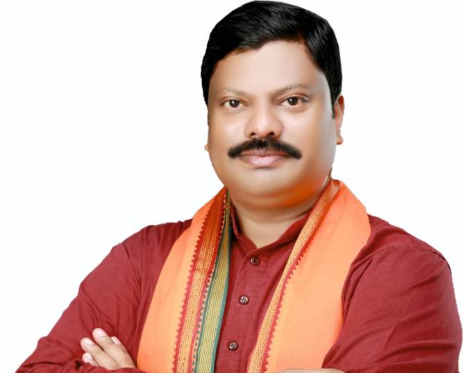 बैज का आदिवासियों को गैर हिन्दू बताना मिशनरियों के षड्यंत्र का हिस्सा – विकास मरकाम