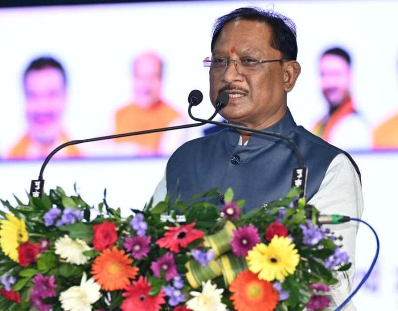 विजयादशमी पर बीजापुर में विकास की विजय: 103 नक्सलियों ने छोड़ा हिंसा का रास्ता, CM विष्णुदेव साय ने कहा – अब शांति और विश्वास का दौर