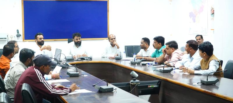 जशपुर में विशेष गहन पुनरीक्षण (SIR) कार्यक्रम शुरू — 07 फरवरी को प्रकाशित होगी अंतिम मतदाता सूची, कलेक्टर रोहित व्यास ने दी विस्तृत जानकारी