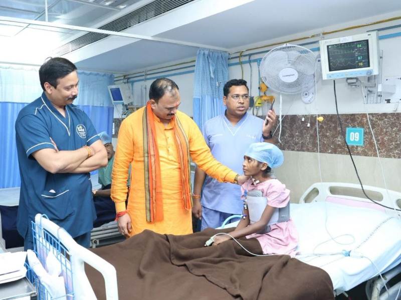 “पापा, मैं ठीक हो गई” – दिल की बीमारी से ठीक होकर घर लौट रही है मासूम शांभवी