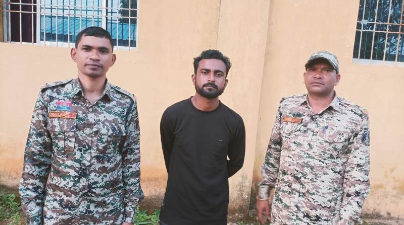 बालिका छात्रावास में दिवार कूदकर घुसने और अश्लील हरकत करने वाले आरोपी को पुलिस ने किया गिरफ्तार.