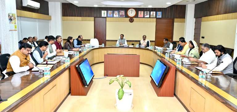 मंत्री परिषद बैठक में ऐतिहासिक निर्णय: ऑनलाइन टोकन और बायोमेट्रिक से होगी धान खरीदी, 6-7 दिन में भुगतान सुनिश्चित