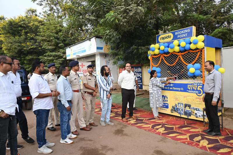 रेलवे का डिजिटल ट्रांसफॉर्मेशन कदम: बिलासपुर स्टेशन पर लॉन्च हुई रैपिडो सेवा, यात्रियों को मिलेगा सुरक्षित और किफायती सफर