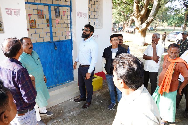 गोकुला अष्टमी पूजा महोत्सव 2025 की तैयारियों का जायजा लेने पहुंचे कलेक्टर रोहित व्यास, मुख्यमंत्री विष्णुदेव साय के संभावित दौरे को लेकर प्रशासनिक मशीनरी हुई सक्रिय