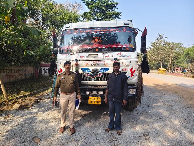 नो एंट्री मार्ग पर भारी वाहन चलाने से हुई मौत: हाईवा चालक चंद्रशेखर यादव गिरफ्तार, कोर्ट में पेश