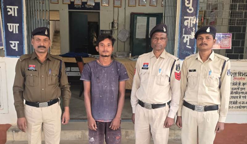 दुलदुला क्षेत्र की नाबालिग से दुष्कर्म मामला: जशपुर पुलिस की ताबड़तोड़ कार्रवाई, विधि से संघर्षरत बालक और सहयोगी उड़ीसा से गिरफ्तार