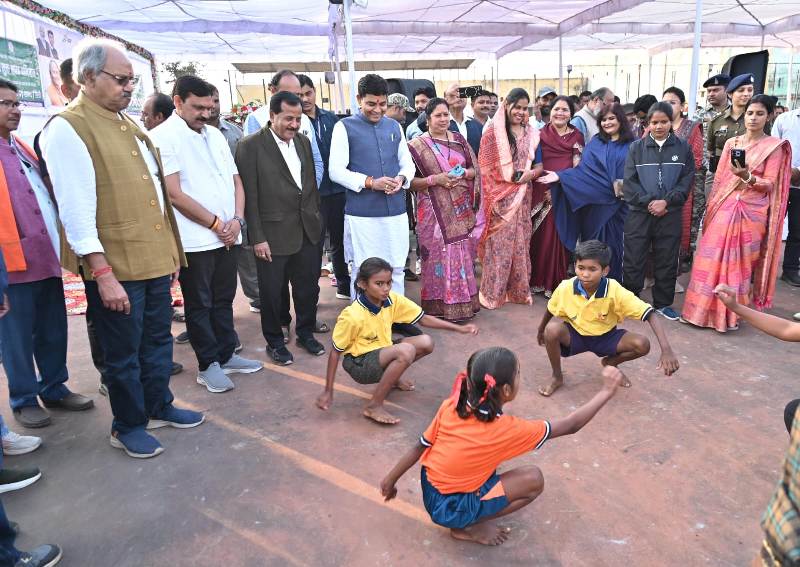 ग्रामीण मैदान में चमकी प्रतिभा—सांसद खेल महोत्सव का भव्य समापन, विजेताओं को मिला सच्चा सम्मान