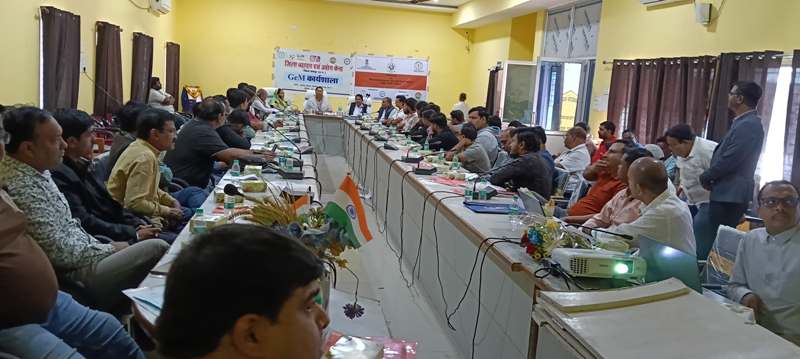 डिजिटल मार्केटिंग से बदलेंगे व्यवसाय के नियम! जेम पोर्टल कार्यशाला में उमड़ी उद्यमियों की भीड़, विशेषज्ञों ने दी मास्टर ट्रेनिंग