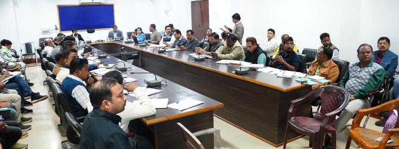 जिला पंचायत सीईओ ने लंबित आवेदनों के त्वरित निराकरण के दिए सख्त निर्देश, किसान महतारी सम्मेलन की तैयारियाँ तेज