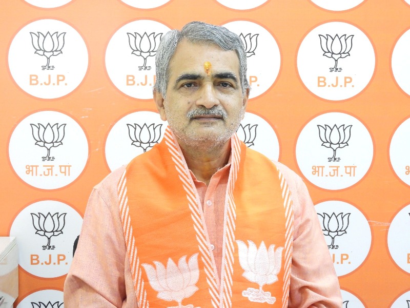 भाजपा की डबल इंजन की सरकार की मजबूत और स्पष्ट नीतियों के चलते नक्सलवाद आखरी सांस ले रहा है – शिवनारायण पांडेय