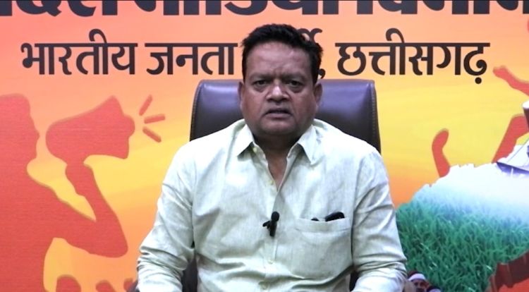 पं. प्रदीप मिश्रा और धीरेंद्र शास्त्री पर सवाल, तो चंगाई सभा पर चुप्पी क्यों? — भाजपा प्रवक्ता ठाकुर की बघेल को खुली चुनौती, कांग्रेस पर लगाया ‘हिडन एजेंडा’ का आरोप