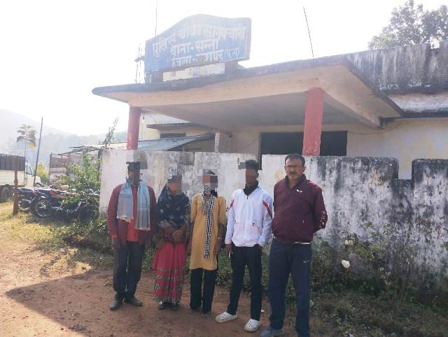 जशपुर में ऑपरेशन मुस्कान की सफलता : टेक्निकल टीम और तेज़ पुलिसिंग, 15 दिन में 6 गुम बच्चियां सुरक्षित मिलीं, लौटी परिवारों के चेहरे पर खुशियां, जशपुर पुलिस ने प्रदेश और बाहर से ढूंढ निकालीं नाबालिग बच्चियां.