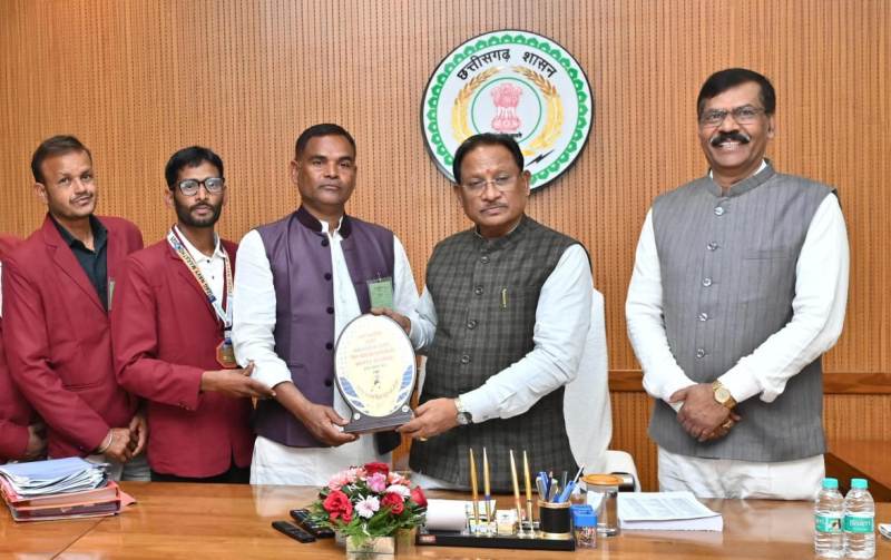 युवाओं को सकारात्मक दिशा देने वाला आयोजन: मुख्यमंत्री विष्णुदेव साय को राज्य स्तरीय ओपन फिटनेस रन का न्योता, जवानों के सम्मान की भी होगी विशेष पहल