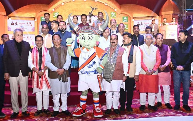 खेलो इंडिया ट्राइबल गेम्स छत्तीसगढ़-2026 को मिली नई पहचान: मुख्यमंत्री ने ‘मोर वीर’ शुभंकर, थीम सॉन्ग और टॉर्च का किया अनावरण, युवाओं के लिए बड़ी घोषणाएं