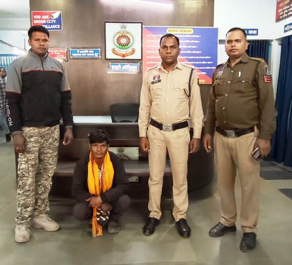 पुलिस की बड़ी कार्रवाई : घरेलू विवाद बना जानलेवा, पत्नी पर ब्लेड से जानलेवा हमला करने वाला पति गिरफ्तार कर हत्या के प्रयास के अपराध में भेजा गया रिमांड पर…..पढ़ें पूरा समाचार.