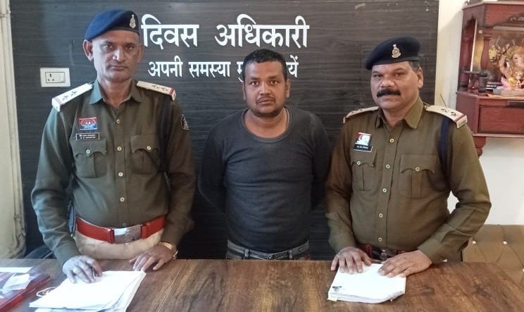 दिनदहाड़े कट्टा अड़ाकर लूट की कोशिश करने वाले अंतर्राज्यीय गिरोह पर  पुलिस का करारा प्रहार, 300 CCTV फुटेज खंगालकर तिहाड़ जेल से सजा काट चुका आरोपी गिरफ्तार