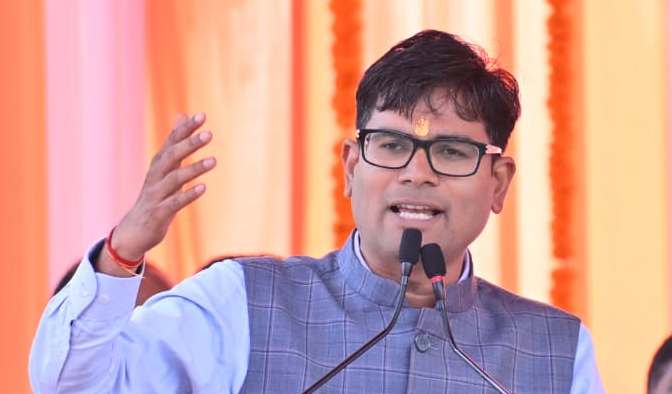 विधानसभा के शीतकालीन सत्र के पहले दिन छत्तीसगढ़ अंजोर 2047 पर विस्तृत चर्चा : वित्त मंत्री ओ.पी. चौधरी ने राज्य के दीर्घकालिक विकास विज़न का रखा स्पष्ट रोडमैप