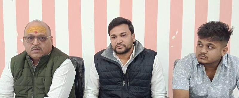 शंकराचार्य स्वामी अविमुक्तेश्वरानंद को रोके जाने पर जशपुर की राजनीति में उबाल, कुनकुरी में प्रेस वार्ता कर विनयशील ने भाजपा को घेरा, धर्म को राजनीति का औज़ार बनाने का आरोप