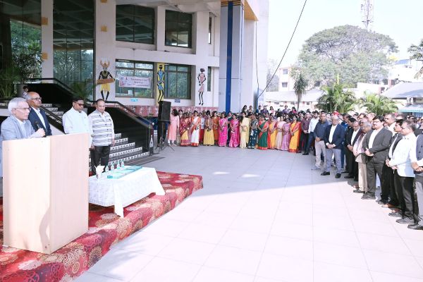 नए साल का संकल्प: समय की पाबंदी के साथ लक्ष्य पूर्ति, पॉवर कंपनी में 2026 के पहले दिन शुभकामना समारोह आयोजित