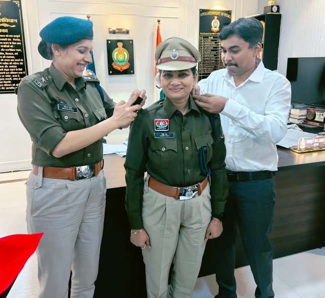 नव वर्ष की शानदार शुभारंभ : बलौदाबाजार पुलिस को मिली नई ऊर्जा, निधि नाग को एएसपी पद पर पदोन्नति, डीएसपी निधि नाग बनीं अतिरिक्त पुलिस अधीक्षक.