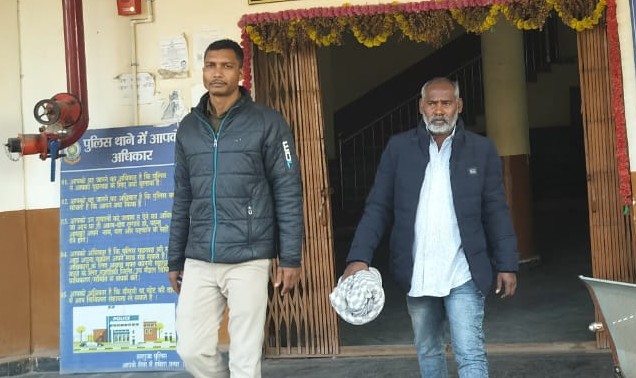 वन भूमि को अपनी बताकर बेच दी! अम्बिकापुर में जमीन घोटाले का पर्दाफाश, झूठे दस्तावेज जला देने का आरोपी ने किया खुलासा