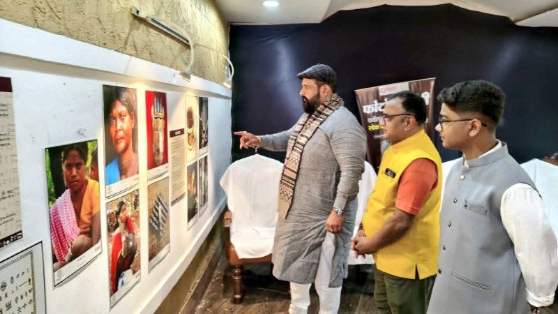 लोक नृत्य, शिल्प और जनजातीय परंपराओं का उत्सव: छत्तीसगढ़ की सांस्कृतिक विरासत पर आधारित फोटो प्रदर्शनी सफलतापूर्वक संपन्न