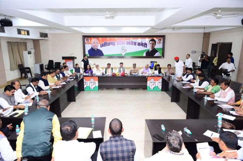 कांग्रेस का बड़ा राजनीतिक एलान: राजीव भवन में दो अहम बैठकों के बाद जनवरी–फरवरी में चलेगा ‘मनरेगा बचाओ संग्राम’, भाजपा के संशोधन के खिलाफ प्रदेशव्यापी आंदोलन