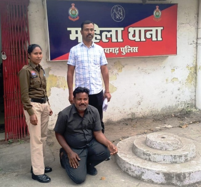 महिला पुलिस की त्वरित कार्रवाई : रायगढ़ में बालिका से छेड़छाड़ का मामला, महिला थाना पुलिस ने अधेड़ आरोपी को पॉक्सो एक्ट में गिरफ्तार कर भेजा जेल.