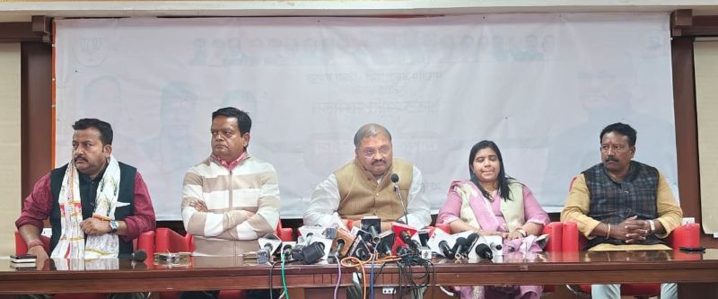 टीएमसी शासन में लोकतंत्र का दम घुटा: वोटर लिस्ट सुधार पर धमकियों से टूटा ईमानदार बीएलओ, अशोक दास की मौत के लिए तृणमूल जिम्मेदार – संतोष पांडेय