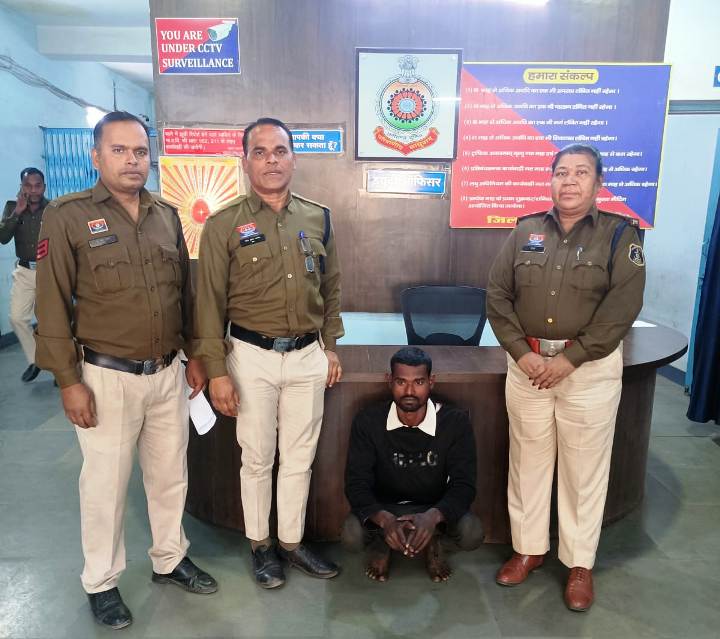 कोतरारोड़ पुलिस की सतर्कता से लापता नाबालिग बालिका सकुशल बरामद, प्रेम के झांसे में भगा ले जाने वाला युवक गिरफ्तार, पास्को एक्ट के तहत कार्रवाई, भेजा गया न्यायिक रिमांड पर.