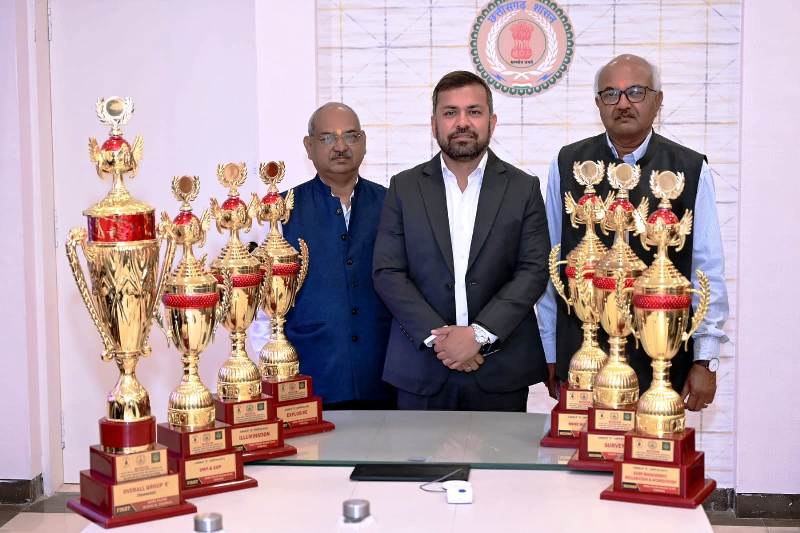 खदान संचालन में पॉवर जनरेशन कंपनी का दबदबा, गारे पेलमा खदान ने जीते 7 पुरस्कार, 65 खदानों की स्पर्धा में छत्तीसगढ़ पॉवर जनरेशन कंपनी फिर अव्वल, लगातार पांचवीं जीत.