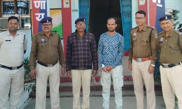 निवेश और जमीन सौदे की आड़ में बड़ा फर्जीवाड़ा: शेयर मार्केट व रजिस्ट्री धोखाधड़ी के दो मामलों में गिधौरी पुलिस ने आरोपी को किया गिरफ्तार