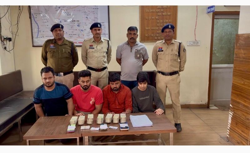 ऑनलाइन सट्टा सिंडिकेट का भंडाफोड़: 17 लाख नगदी के साथ 4 गिरफ्तार, म्यूल खातों और मास्टर आईडी से चला रहे थे करोड़ों का खेल”