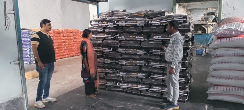 गंदगी में बन रहा था पोहा! खोखली की अविनाश इंडस्ट्रीज पर प्रशासन का शिकंजा, लाइसेंस तत्काल निलंबित