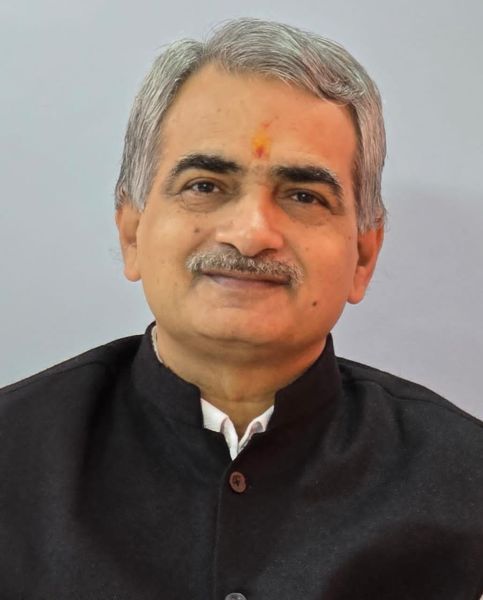 डबल इंजन सरकार की ‘जीरो टॉलरेंस’ नीति से टूटी नक्सलवाद की कमर: शिवनारायण पाण्डेय बोले—अब छत्तीसगढ़ शांति, सुरक्षा और सुशासन की नई पहचान बनाएगा