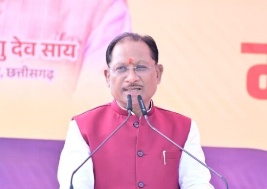 ‘लोकतंत्र की गरिमा से समझौता नहीं’, राहुल गांधी के प्रदर्शन पर मुख्यमंत्री विष्णुदेव साय का तीखा प्रहार; NEET मामले पर भी कांग्रेस को घेरा