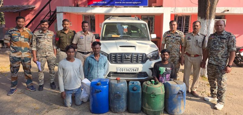 रायगढ़ में डीजल चोर गैंग का पर्दाफाश: हाईवा चालकों से लूट और डीजल चोरी करने वाले तीन आरोपी गिरफ्तार, स्कॉर्पियो समेत लाखों का सामान जब्त
