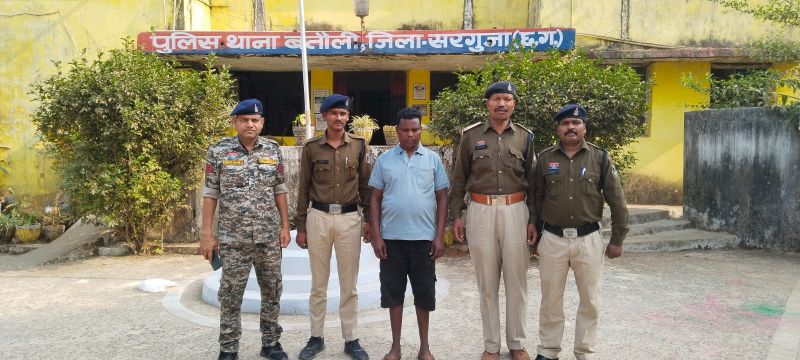 पुलिस की बड़ी सफलता : चोरी के दो मामलों का खुलासा, बतौली पुलिस ने बरामद की नगद रकम, शटर तोड़ कर लाखों की चोरी करने वाला आरोपी गिरफ्तार कर भेजा गया न्यायिक रिमांड पर.