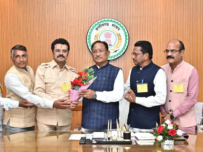 इंद्रावती नदी पर नए बैराज को मिली स्वीकृति: जगदलपुर को मिलेगी पेयजल संकट से राहत, नगर निगम प्रतिनिधिमंडल ने मुख्यमंत्री विष्णु देव साय का जताया आभार