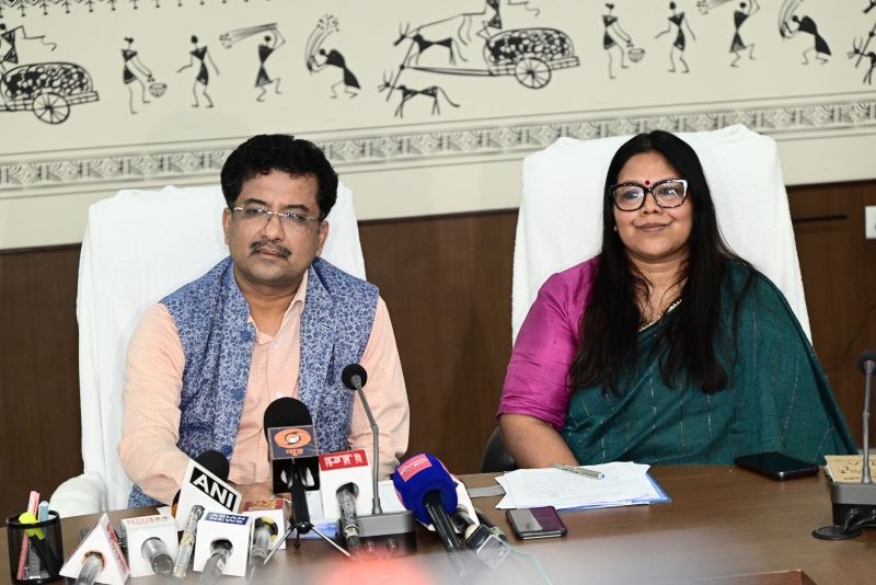 नवा रायपुर में सजेगा जनजातीय संस्कृति का भव्य महाकुंभ: ‘आदि परब-2026’ में 43 जनजातियों की वेशभूषा, कला और परंपराओं का होगा अद्भुत प्रदर्शन