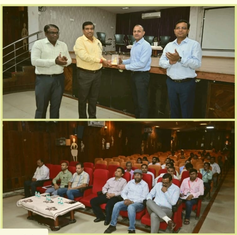 South East Central Railway नागपुर में ‘एक महीना–एक सेमिनार’ का 18वां आयोजन: नई “श्रम संहिताएं (केन्द्रीय नियम) 2025” पर अधिकारियों को दी गई विस्तृत जानकारी, कर्मचारियों के अधिकार और सुरक्षा पर हुई अहम चर्चा