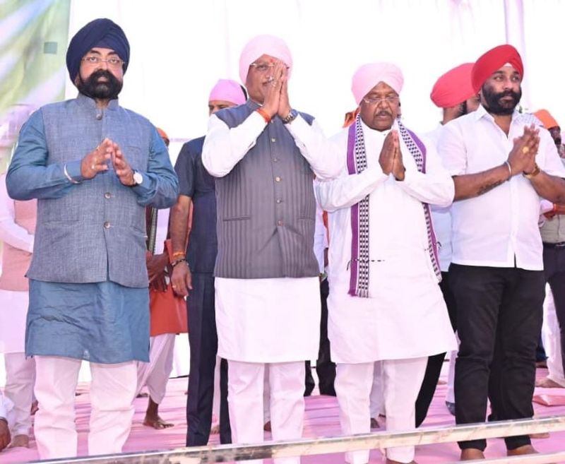 गढ़फुलझर नानकसागर में होला मोहल्ला कार्यक्रम में शामिल हुए मुख्यमंत्री विष्णु देव साय : कहा –  गढ़फुलझर नानकसागर बनेगा आस्था और पर्यटन का प्रमुख केंद्र