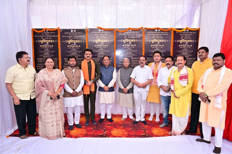 जशपुर में विकास की नई इबारत, विष्णुदेव साय ने करोड़ों की परियोजनाओं का किया भूमिपूजन—शहर को आधुनिक सुविधाएं, ग्रामीण अंचल को मजबूत सड़क नेटवर्क का बड़ा तोहफा
