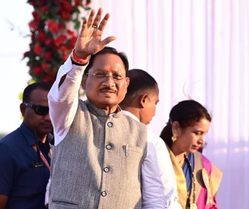 अम्बिकापुर और कुदरगढ़ में मुख्यमंत्री का दौरा: 2000+ प्रतिभागियों के साथ 12 खेल विधाओं में सरगुजा ओलंपिक 2026 का शुभारंभ, तिलहन मेला-किसान मेला और 185 करोड़ के 76 विकास कार्यों का लोकार्पण व भूमिपूजन