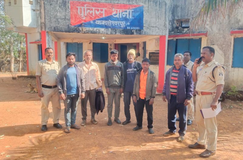 जंगल में करंट का जाल बना मौत का कारण : पुलिस ने किया बड़ा खुलासा, सरगुजा में अवैध शिकार का खतरनाक खेल, करंट से व्यक्ति की मौत, छः आरोपी गिरफ्तार, न्यायालय के समक्ष किया गया पेश.