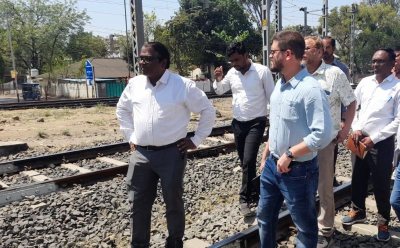 ट्रैक से लेकर क्रू लॉबी तक गहन जांच! नागपुर मंडल में निरीक्षण का ‘सर्जिकल स्ट्राइक’—यात्री सुविधाओं और सुरक्षा पर बड़ी समीक्षा, अधिकारियों को दिए गए कड़े निर्देश