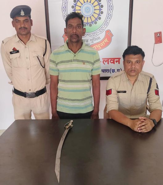 तलवार लहराकर दी जान से मारने की धमकी: 12 घंटे में एक्शन मोड में आई पुलिस, भावना गुप्ता के निर्देशन में आरोपी गिरफ्तार