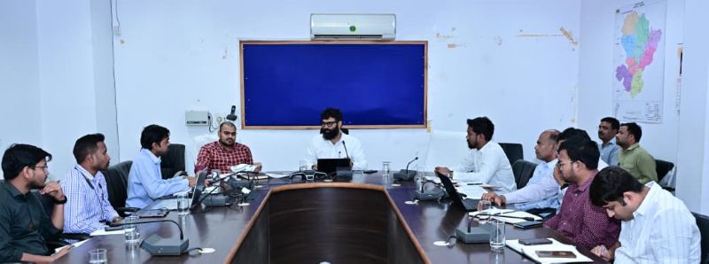 राजस्व मामलों में लापरवाही बर्दाश्त नहीं: कलेक्टर रोहित व्यास ने समयसीमा में 100% निराकरण के दिए सख्त निर्देश, जनगणना कार्य में सटीकता पर जोर